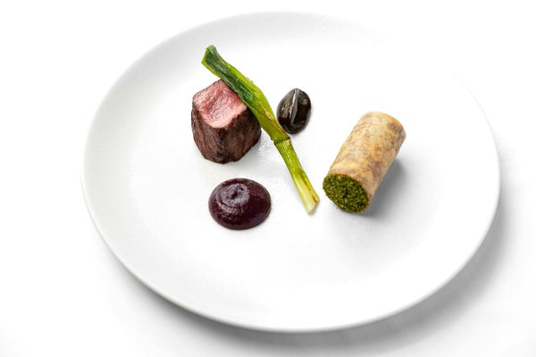 Revamping your restaurant"s seasonal menu: innovative ways to incorporate fresh ingredients for culinary excellence